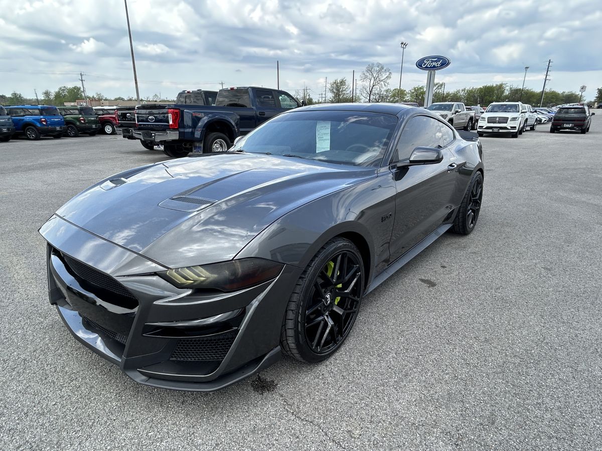 2020 Ford Mustang GT Premium Coupe RWD